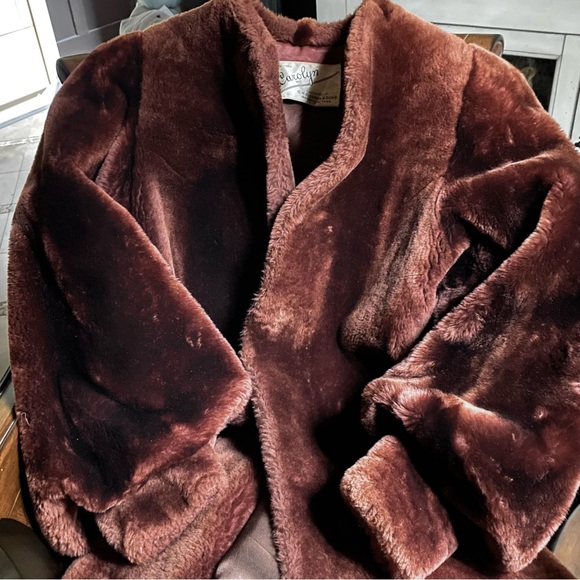 FAB ESTATE FIND VTG SHORN BEAVER FUR KNEE LENGTH COAT BALLOON CUFF BISHOP SLEEVE - Picture 4 of 4